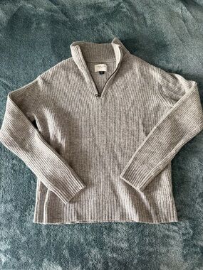American Eagle Outfitters Men’s Quarter-Zip‎ Ribbed Sweater Light Gray Size Med